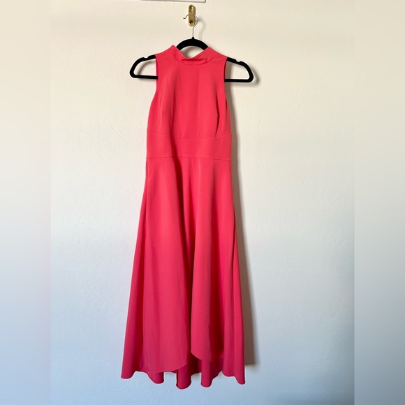 Vince Camuto Dresses & Skirts - Vince Camuto Halter Tea-Length Dress